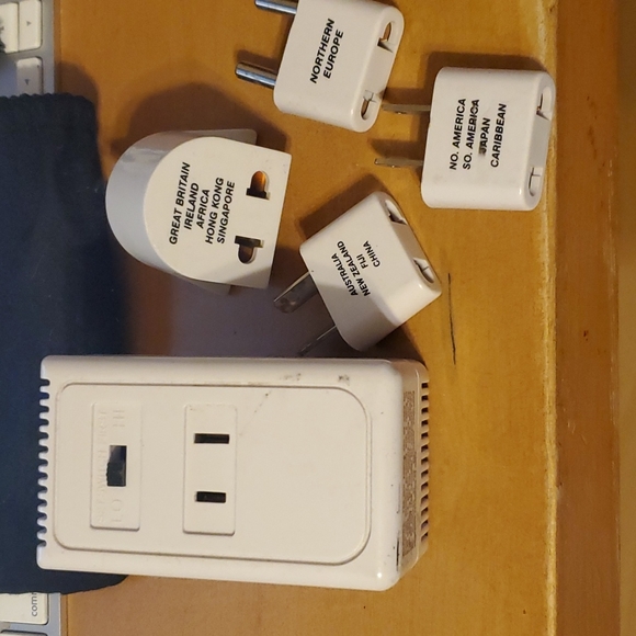 Franzus International Dual Wattage Converter Kit with Bag Mdl 1875 - Picture 3 of 3